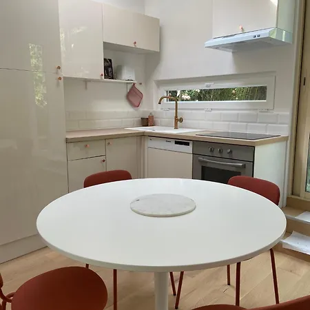 Apartment Tres Bel Avec Jardin Reposant