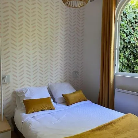 Tres Bel Avec Jardin Reposant *